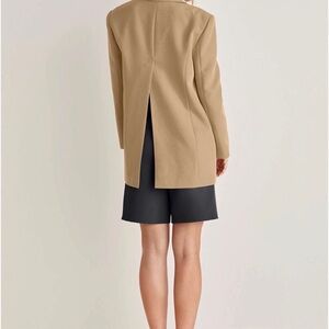 Venus boyfriend Camel Open-Back Blazer